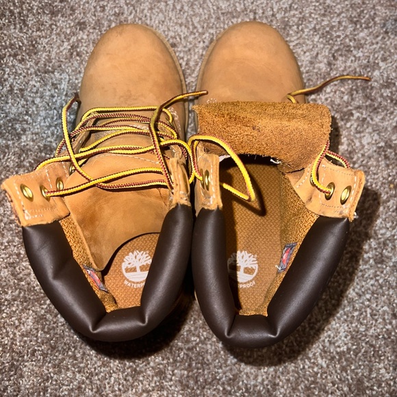 Fresh Timberlands - Picture 3 of 3